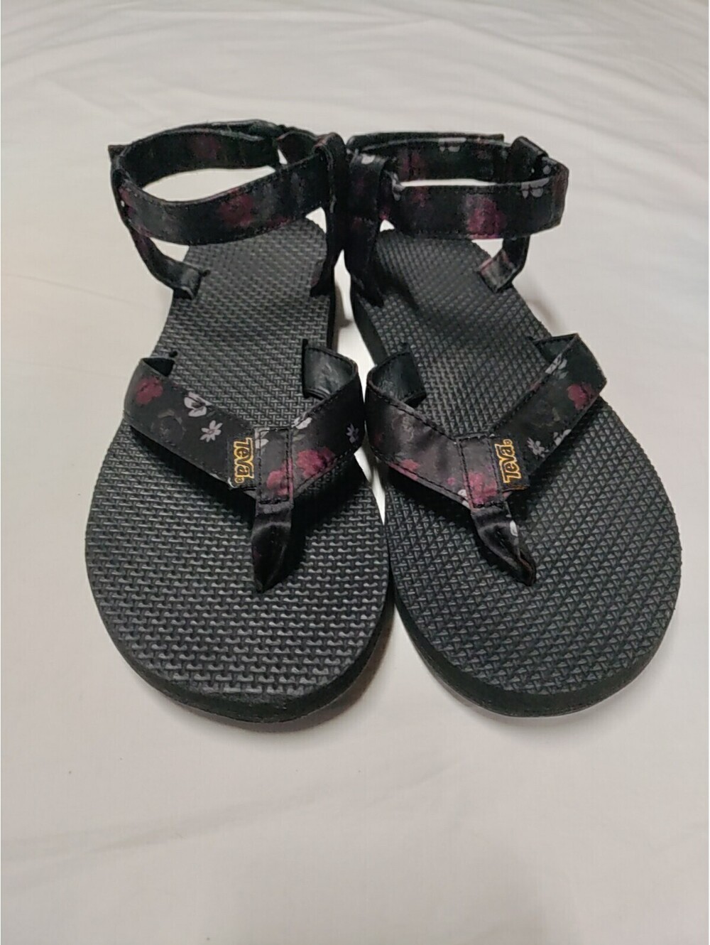 Teva Original Universal Sandals Womens Size 8 Floral Goth Gothic Alt Alternative